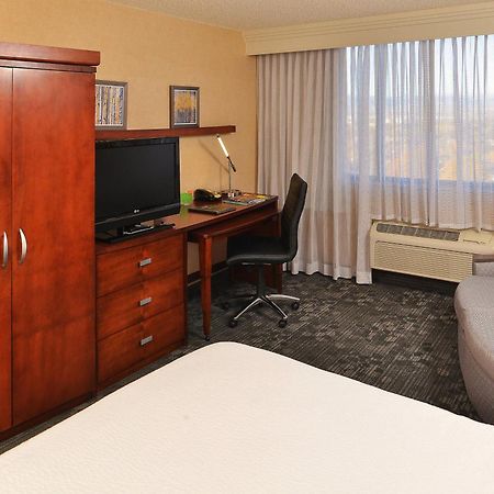Courtyard By Marriott Denver Cherry Creek Экстерьер фото