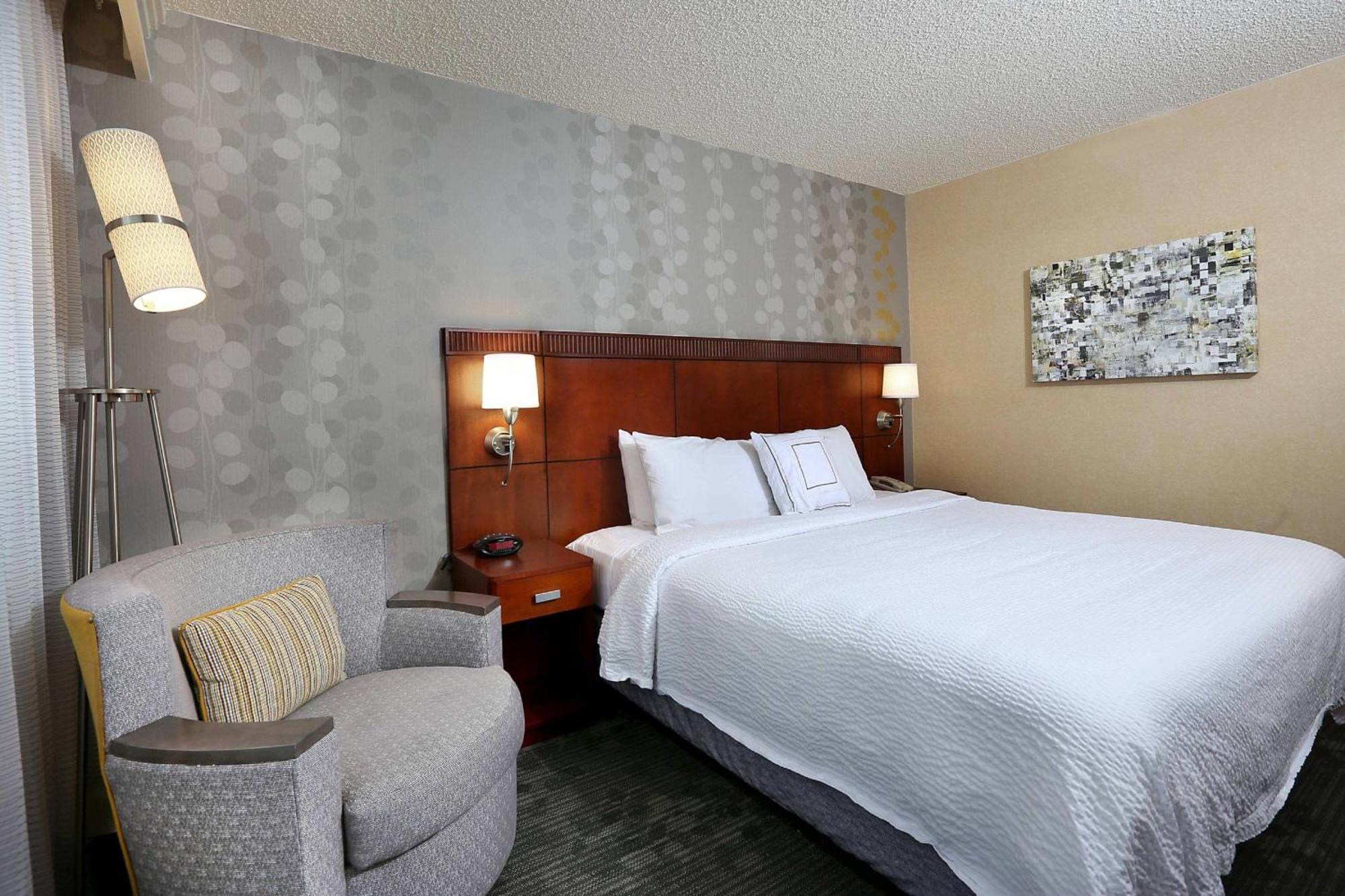 Courtyard By Marriott Denver Cherry Creek Экстерьер фото