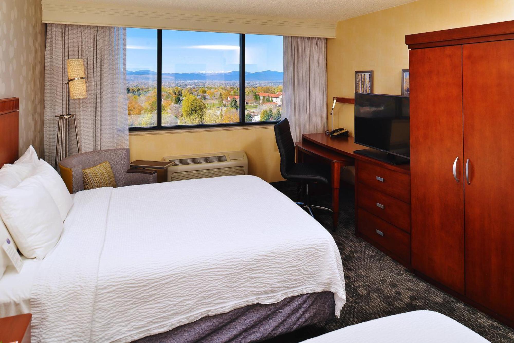 Courtyard By Marriott Denver Cherry Creek Экстерьер фото