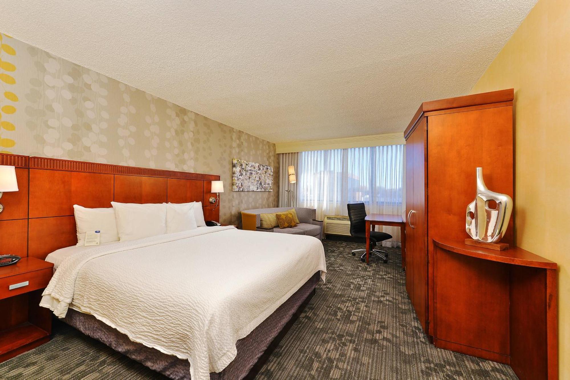 Courtyard By Marriott Denver Cherry Creek Экстерьер фото