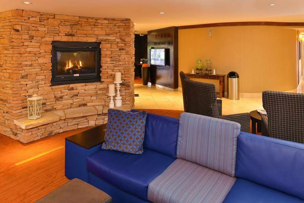 Courtyard By Marriott Denver Cherry Creek Экстерьер фото